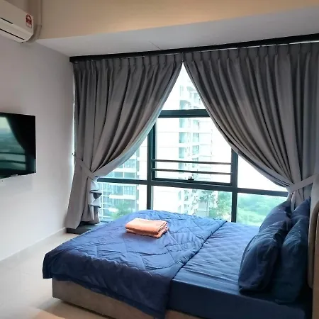 Dangabay Seaview 4Pax With Netflix Wifi Apartment Johor Bahru Exterior photo